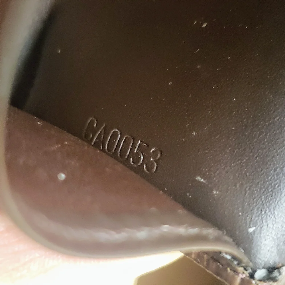 Louis Vuitton Brown Epi Leather Key Holder Case Pouch